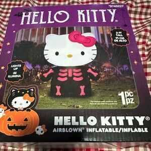 Hello Kitty Airblown Inflatable, lights up, 3 ft tall. Item not used.